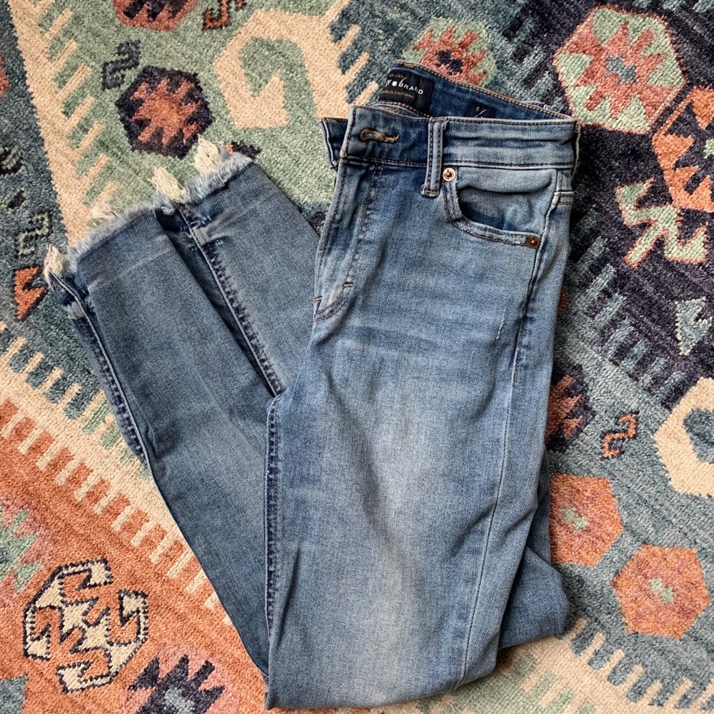 Bridgette Light Wash High Rise Skinny Crop